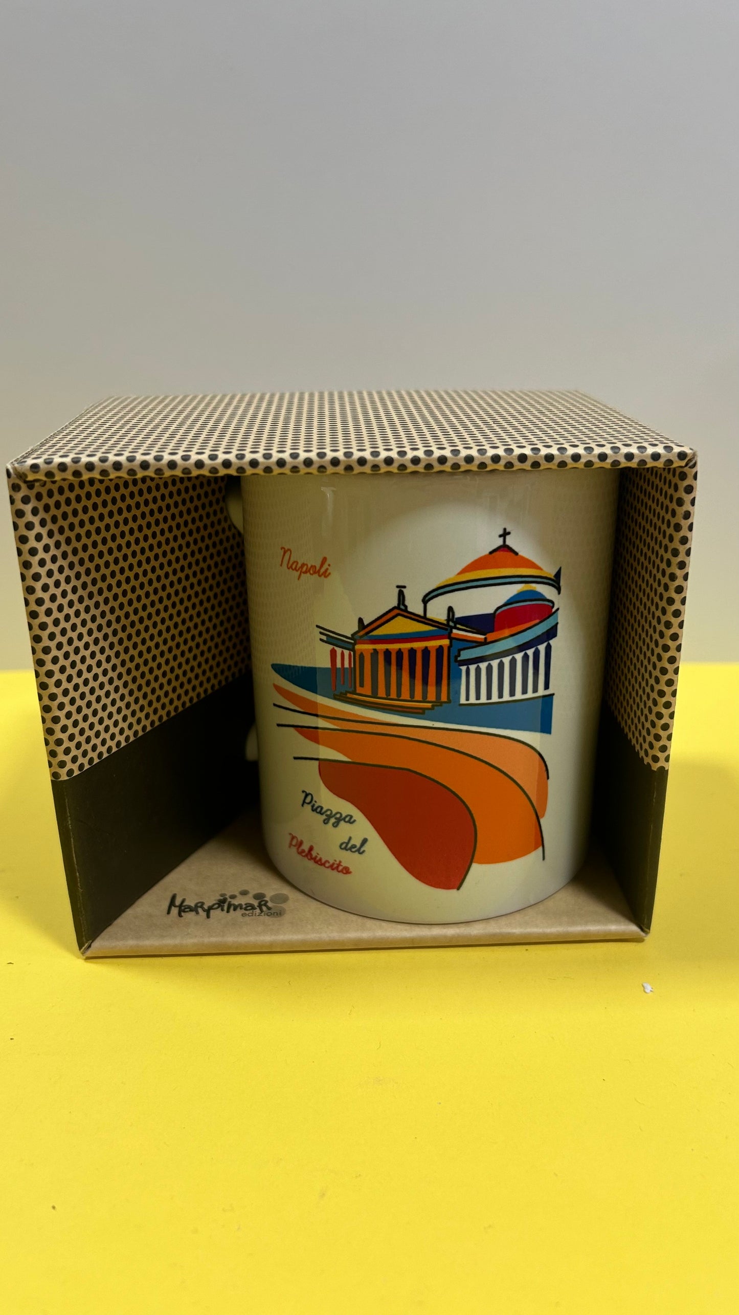 Cups from Naples depicting areas of the city or traditions.