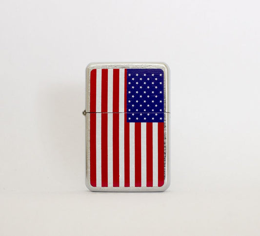 ZIPPO WITH AMERICAN FLAG