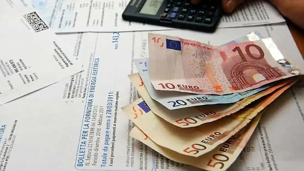 Allarme truffa in città, come funziona il raggiro che rischia di svuotare il conto Immagine selezionata