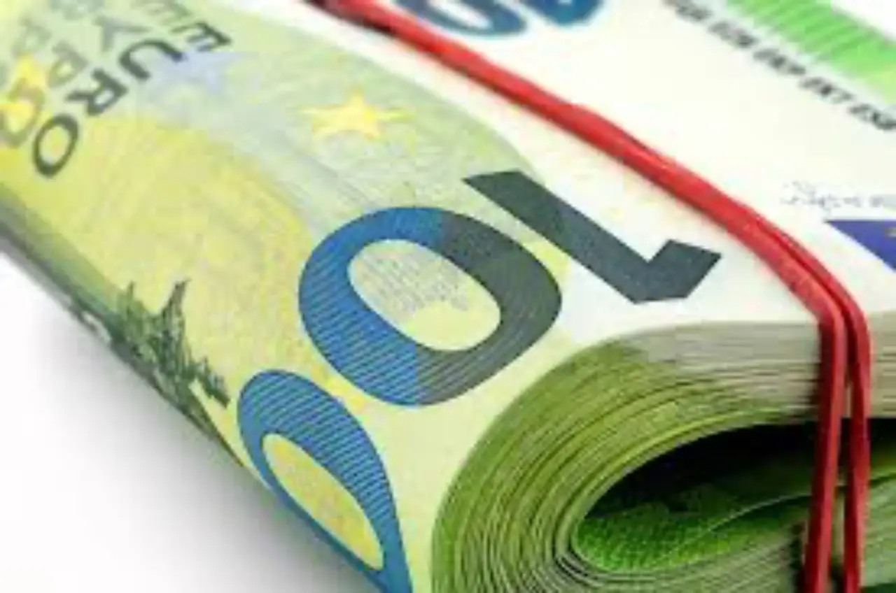 Va al supermercato per la spesa e vince una fortuna diventa milionario grazie a un colpo di sorte