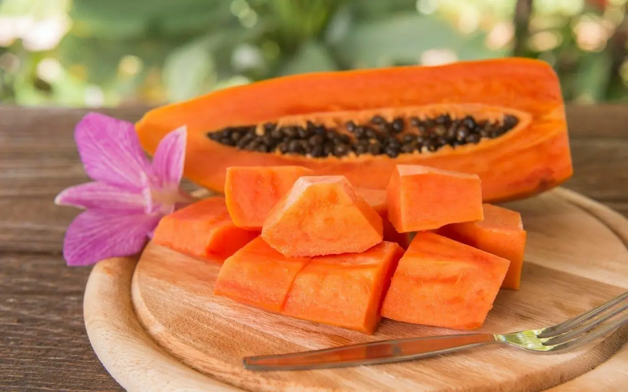 Come mangiare la papaya per digerire meglio Come mangiare la papaya per digerire meglio